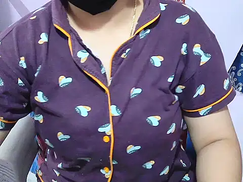 Snapshot of jannu6482 chatting on 02.18.26 jannu6482 online show from 02.18.26