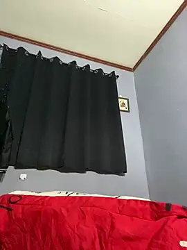 naughtyboyloy 0 online show from 04.19.26