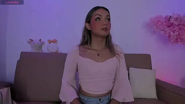 Doll Isa  online show from 03.31.26