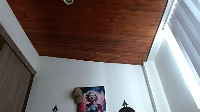 Crystal Star  online show from 02.11.26