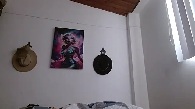 Crystal Star  online show from 03.13.26