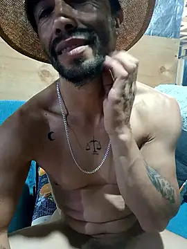 Snapshot of lakiste69-35 chatting on 02.12.26 lakiste69-35 online show from 02.12.26