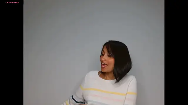 Snapshot of Gia_Lee chatting on 02.17.26 Gia Lee online show from 02.17.26