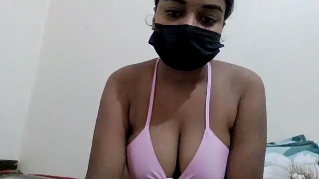 Snapshot of Little_toy_girl chatting on 07.11.26 Little toy girl online show from 07.11.26