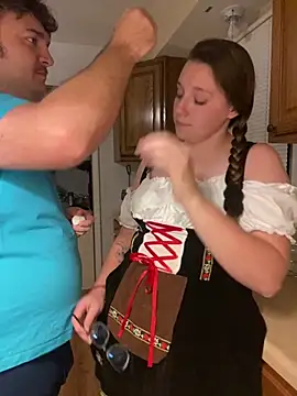 Mommasaurrex online show from 09.26.25