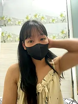 Snapshot of Meowwn chatting on 09.15.25 Meowwn online show from 09.15.25