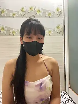 Snapshot of Meowwn chatting on 09.16.25 Meowwn online show from 09.16.25