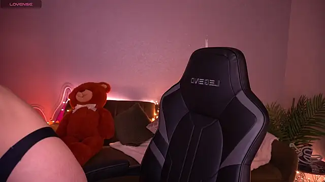 Snapshot of AnitaBambie chatting on 02.11.26 AnitaBambie online show from 02.11.26