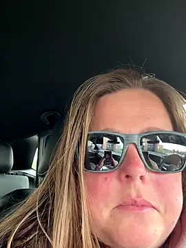 hornykitty1210 online show from 10.24.25