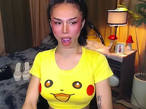 WILDROXIE online show from 09.21.25