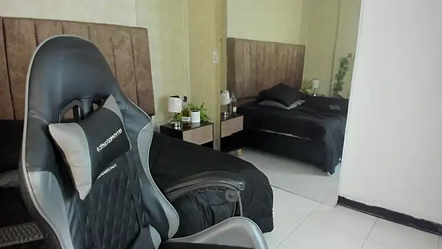 JulietaRioss online show from 11.11.25