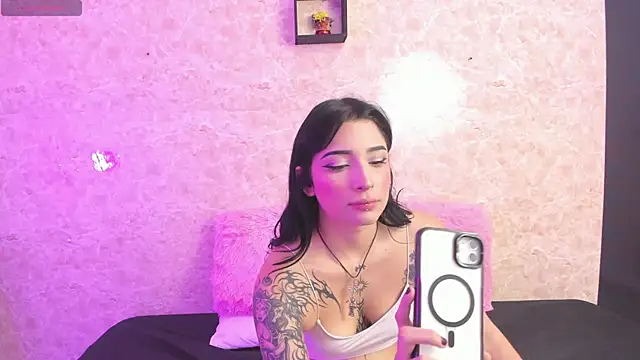 Snapshot of ImEmily444 chatting on 09.26.25 ImEmily444 online show from 09.26.25