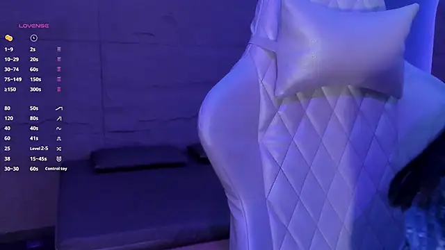 HannahMontgomery online show from 02.17.26