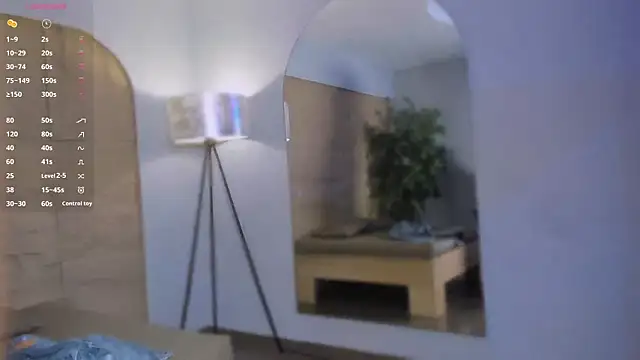 HannahMontgomery online show from 03.16.26