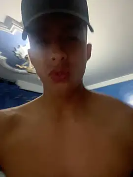 Snapshot of May_Blackx chatting on 09.19.25 May Blackx online show from 09.19.25