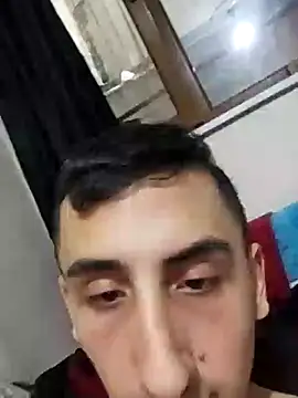 Snapshot of TolgaAkyol_20 chatting on 10.06.25 TolgaAkyol 20 online show from 10.06.25