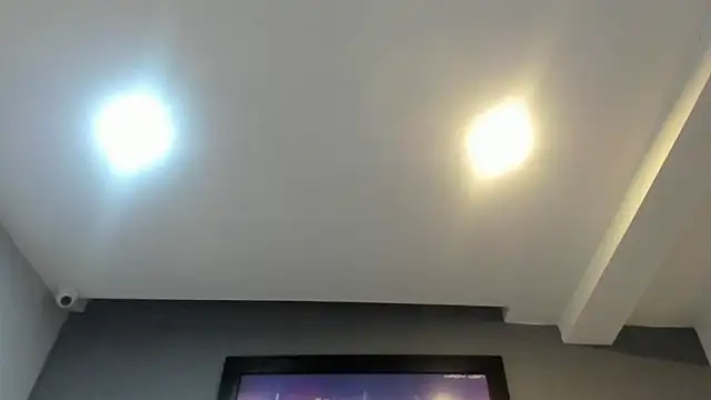 Snapshot of CharlotteCottin chatting on 07.23.26 CharlotteCottin online show from 07.23.26
