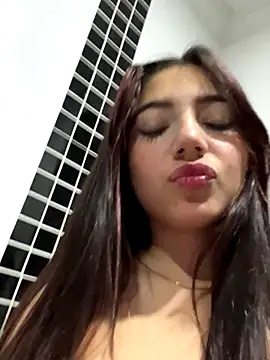 LisaGoddes online show from 10.10.25