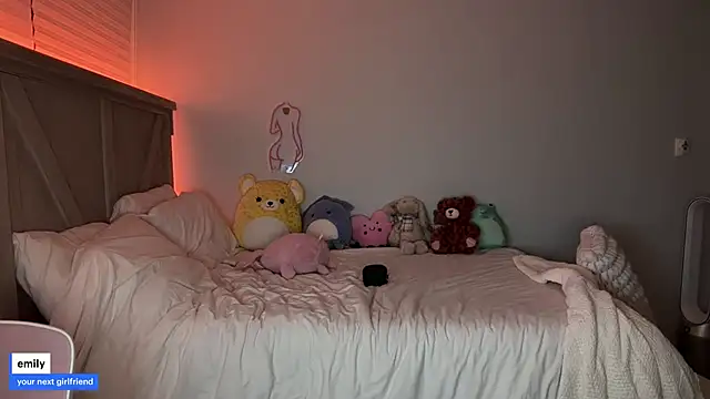 emmyfawn online show from 09.15.25