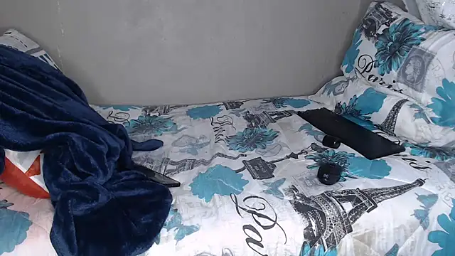 Snapshot of Lunalee chatting on 03.15.26 Lunalee online show from 03.15.26