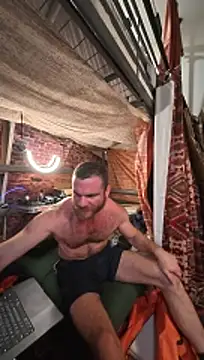Bighairytopping online show from 10.20.25