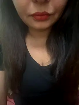 Bhabi Ki Antarvasna online show from 10.08.25