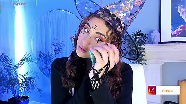 Anseru  online show from 10.15.25