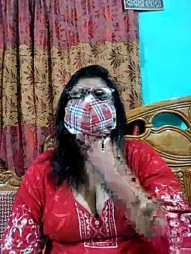 Snapshot of Ayat-3 chatting on 10.23.25 Ayat-3 online show from 10.23.25