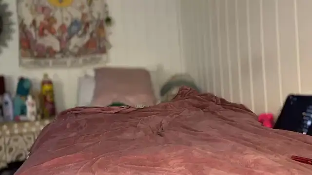 lau laulu online show from 10.15.25