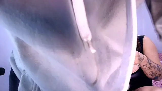 annyharriis online show from 03.25.26