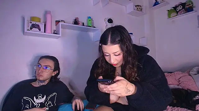 annyharriis online show from 04.08.26