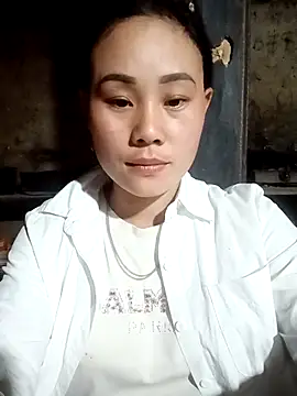 Snapshot of Ruaiuoi chatting on 02.17.26 Ruaiuoi online show from 02.17.26