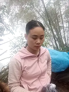 Snapshot of Ruaiuoi chatting on 02.24.26 Ruaiuoi online show from 02.24.26