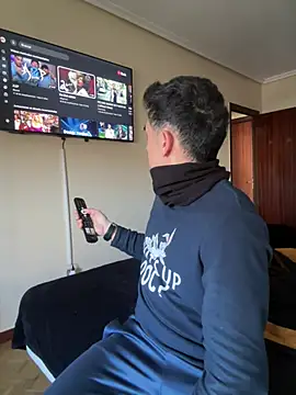 Latinhot31 online show from 02.19.26