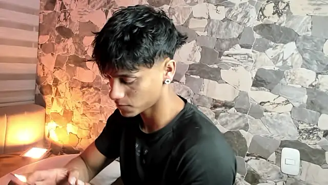 ZYZZ1312 online show from 03.11.26