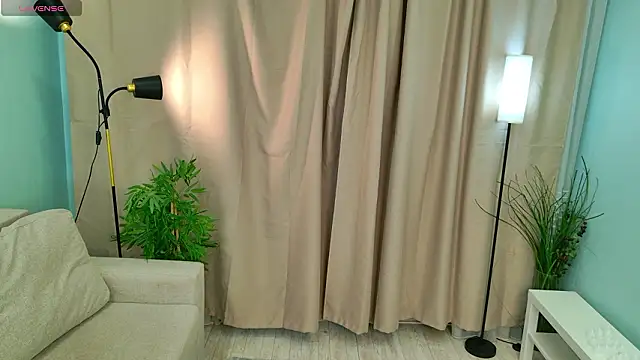 Snapshot of lisabaus chatting on 02.09.26 lisabaus online show from 02.09.26