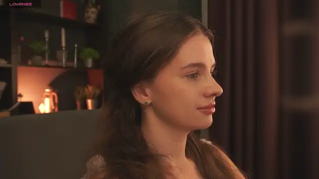 Olivia Farrell online show from 10.01.25