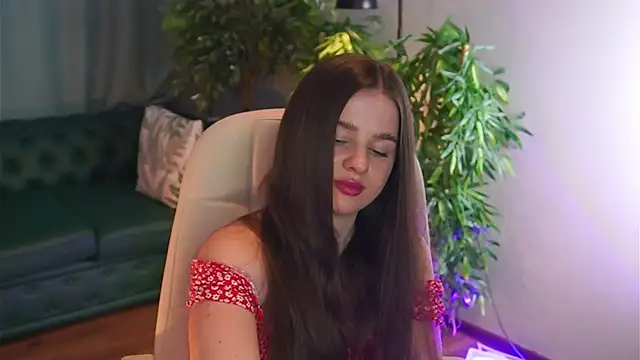 Olivia Farrell online show from 04.29.26