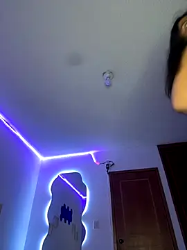 Snapshot of AlessiaSmith11 chatting on 10.14.25 AlessiaSmith11 online show from 10.14.25