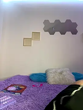 Snapshot of AlessiaSmith11 chatting on 10.19.25 AlessiaSmith11 online show from 10.19.25