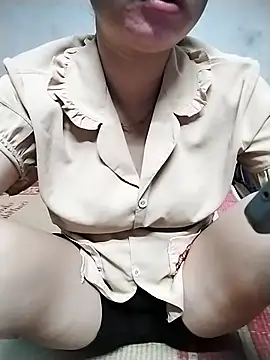 Mie rose online show from 09.27.25