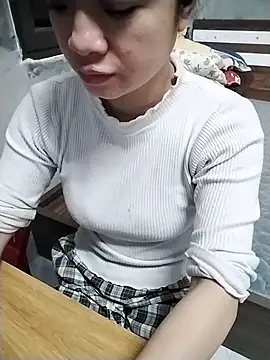 Mie rose online show from 01.15.26