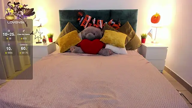 mishapallmer online show from 10.28.25