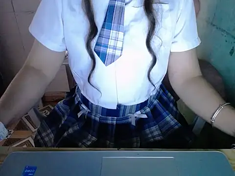 Snapshot of ahoa_Tk chatting on 04.18.26 ahoa Tk online show from 04.18.26