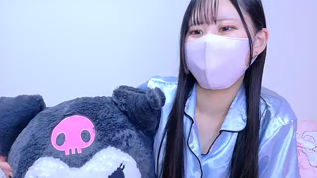 Snapshot of noa_uxu chatting on 02.04.26 noa uxu online show from 02.04.26