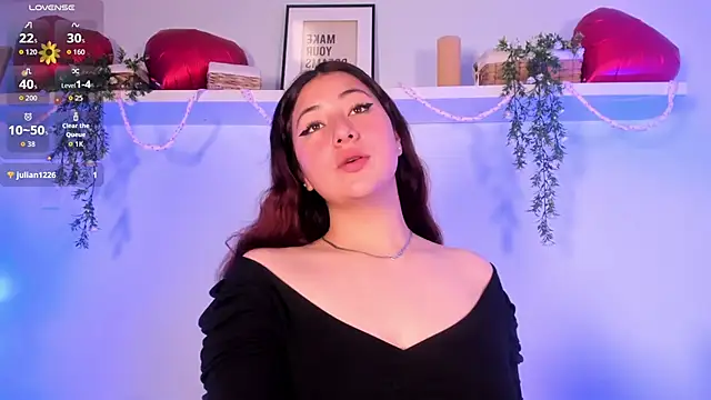 Nicolle Evanss  online show from 02.25.26