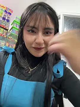 Snapshot of _Layla69_ chatting on 09.24.25  Layla69  online show from 09.24.25