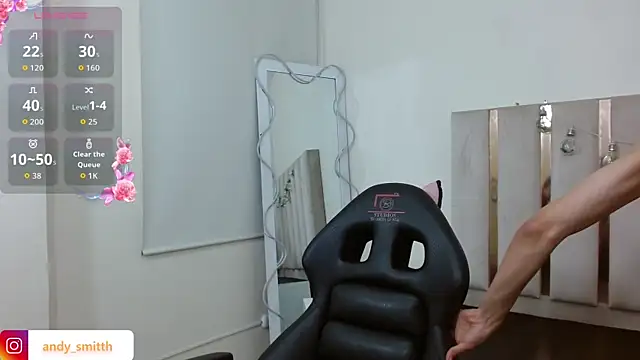 Snapshot of Chipi_tay chatting on 10.22.25 Chipi tay online show from 10.22.25