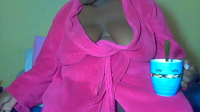 Snapshot of AnnabigpussyXO chatting on 05.23.26 AnnabigpussyXO online show from 05.23.26