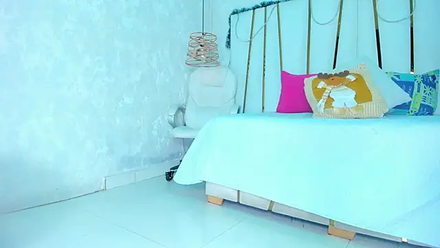 bonnie sm online show from 12.05.25